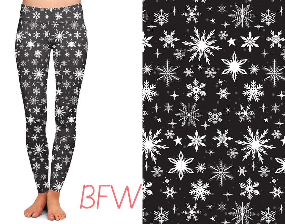 B&W Snowflakes leggings and joggers with pockets